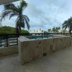 Apartamento Aldea Thai Beachfront, Playa del Carmen